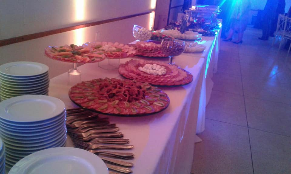 Montagem de buffet Célio Eventos 5